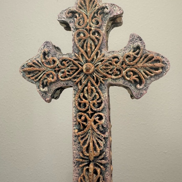 Distressed Ornate Decorative 8”  Cross Home Accent - Picture 2 of 10